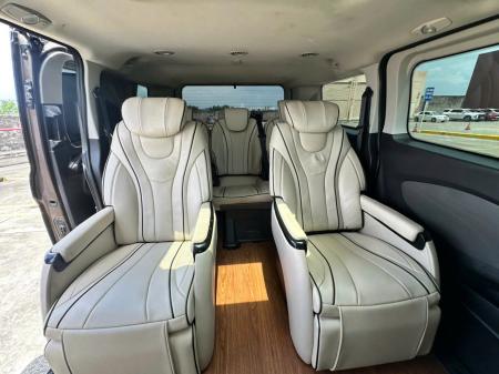 Ford Tourneo Limousine được nâng cấp từ phiên bản Titanium1783504009640_1165830952818328734_g2083180601853021531_eae480320119871eb4b89369af58bfc9