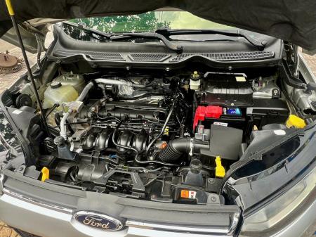 FORD ECOSPORT TITANIUM 1.5L - Số tự động1783731801510_9101278399305042429_g2083180601853021531_c2e92e959fa4a620eeb7d5c74cf58433