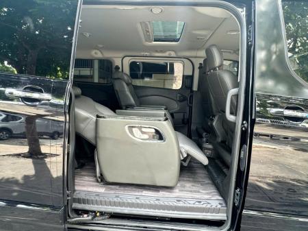 Ford Tourneo 2.0 Titanium Ghế Limousine1784511922336_9101278399305042429_g2083180601853021531_1f8154fcf04a6800650df6792194979b