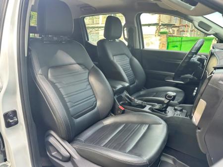 Ford Ranger 2.0 Sport 4x4 - Năm 20251785147566420_9101278399305042429_g2083180601853021531_f0289346420cdc9808985977445193ee