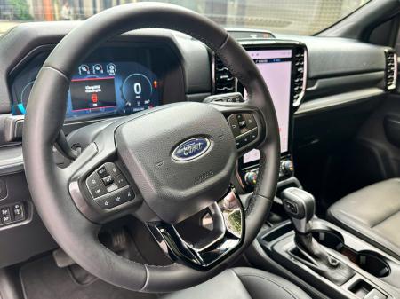 Ford EVEREST TITANIUM 4x2 - Năm 20251wupukivnp8vovmpewn4oo99qnny2blkrcnylxvzydr8cwydxrbolzakvawwnkuyolm43