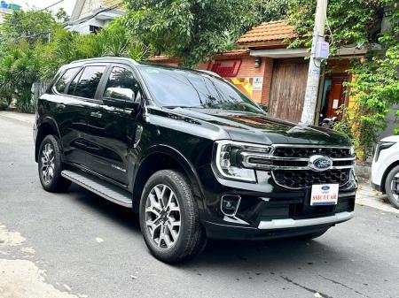 Ford EVEREST TITANIUM 4x2 - Năm 2025