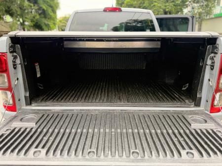 FORD RAPTOR XÁM ĐĂNG KÝ 03/2022 NHẬP KHẨU 43.000KMbd4cfbf2-8da2-4050-9d2c-5c48f2ea483d