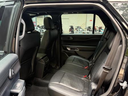 Ford Everest Titanium 4x4 Odo 69.000km - Năm 2024be28ce27-ecf8-4927-8726-8cc1a6d0409e (1)