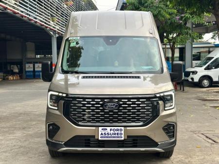 FORD TRANSIT PREMIUM 16 CHỖ SẢN XUẤT 2024 LƯỚT 26.000KM